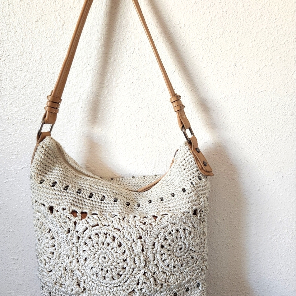Crochet The Sak hobo bag.